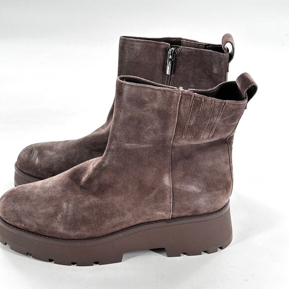 Vince Camuto Neframes Boots 9 Gray Suede NWOT Lug Combat Moto Chelsea Booties - Picture 4 of 7